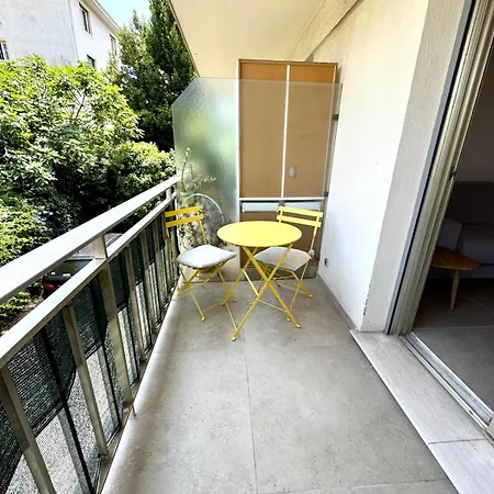 Les Bulles 3 Pieces 2 Avec Parking Apartamento Antibes